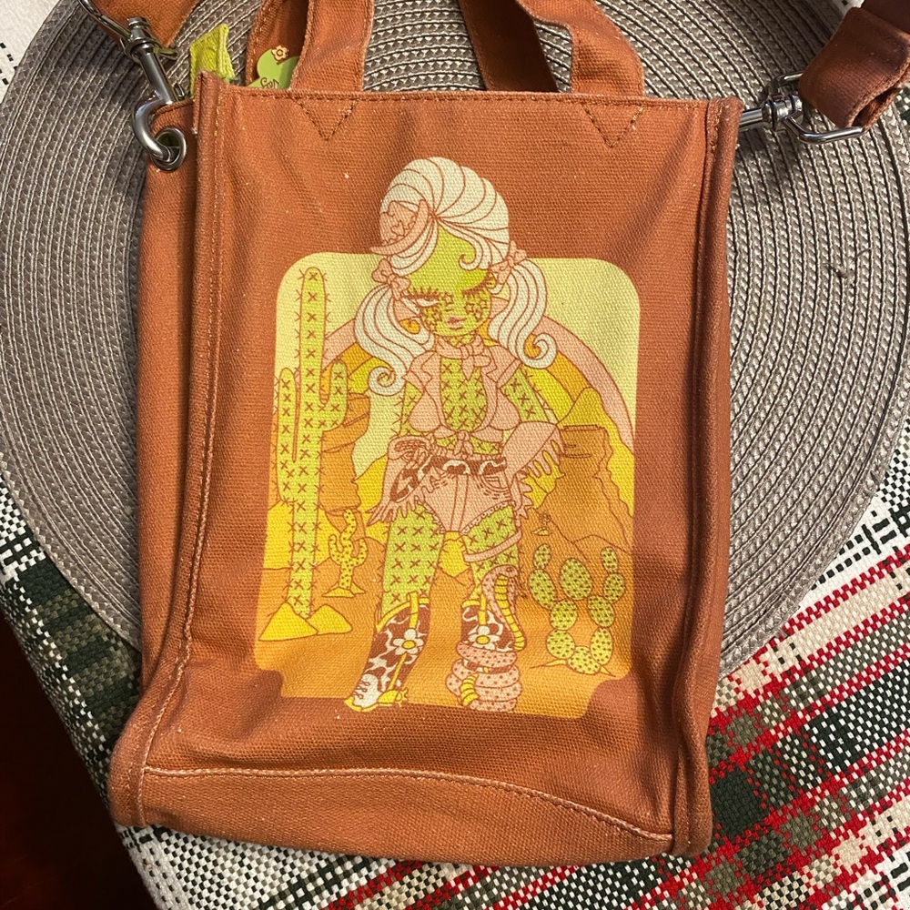 Valfre crossbody